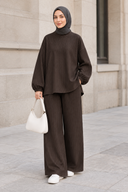 Brown Selene Set on a hijabi model